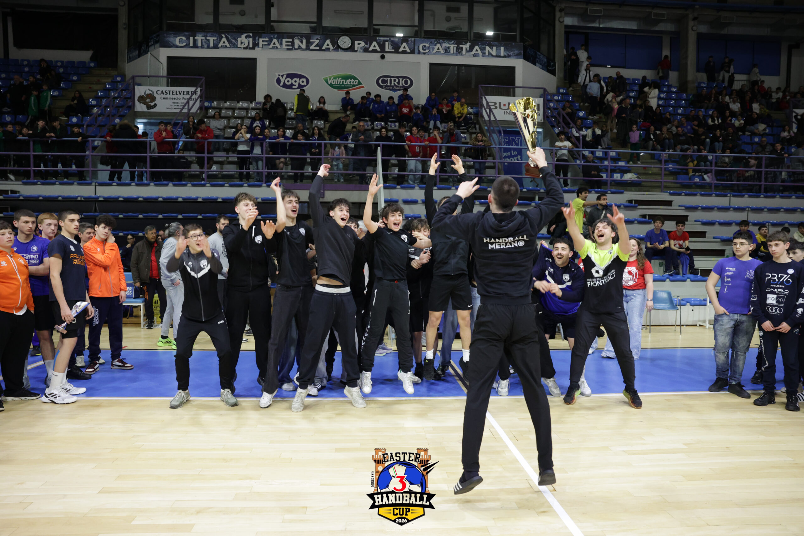 CHE SPETTACOLO L’EASTER HANDBALL CUP